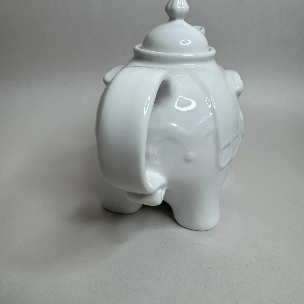 Gordon‎ Bleu White Ceramic Elephant Teapot